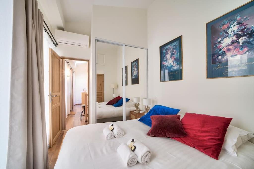 Superbe Maisonnette Neuve Au Coeur De Parigi Esterno foto
